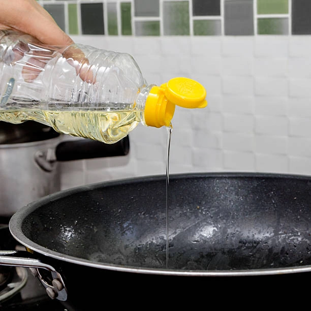 Coleta de óleo de cozinha perto de mim