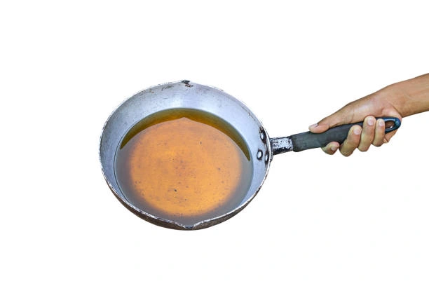 Empresa especializada na coleta de óleo de cozinha no Espírito Santo